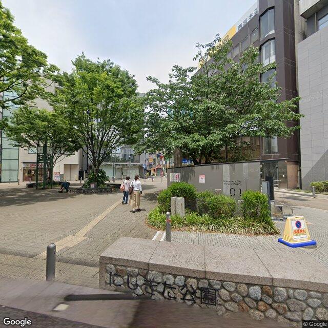 目印2：左折 して 西宮市道瓦221号 に入る
